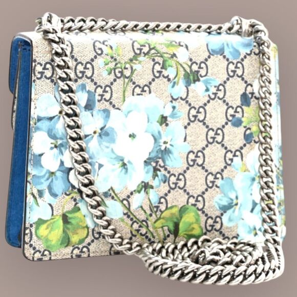 Gucci GG Supreme Monogram Blooms Mini Dionysus - Picture 9 of 15